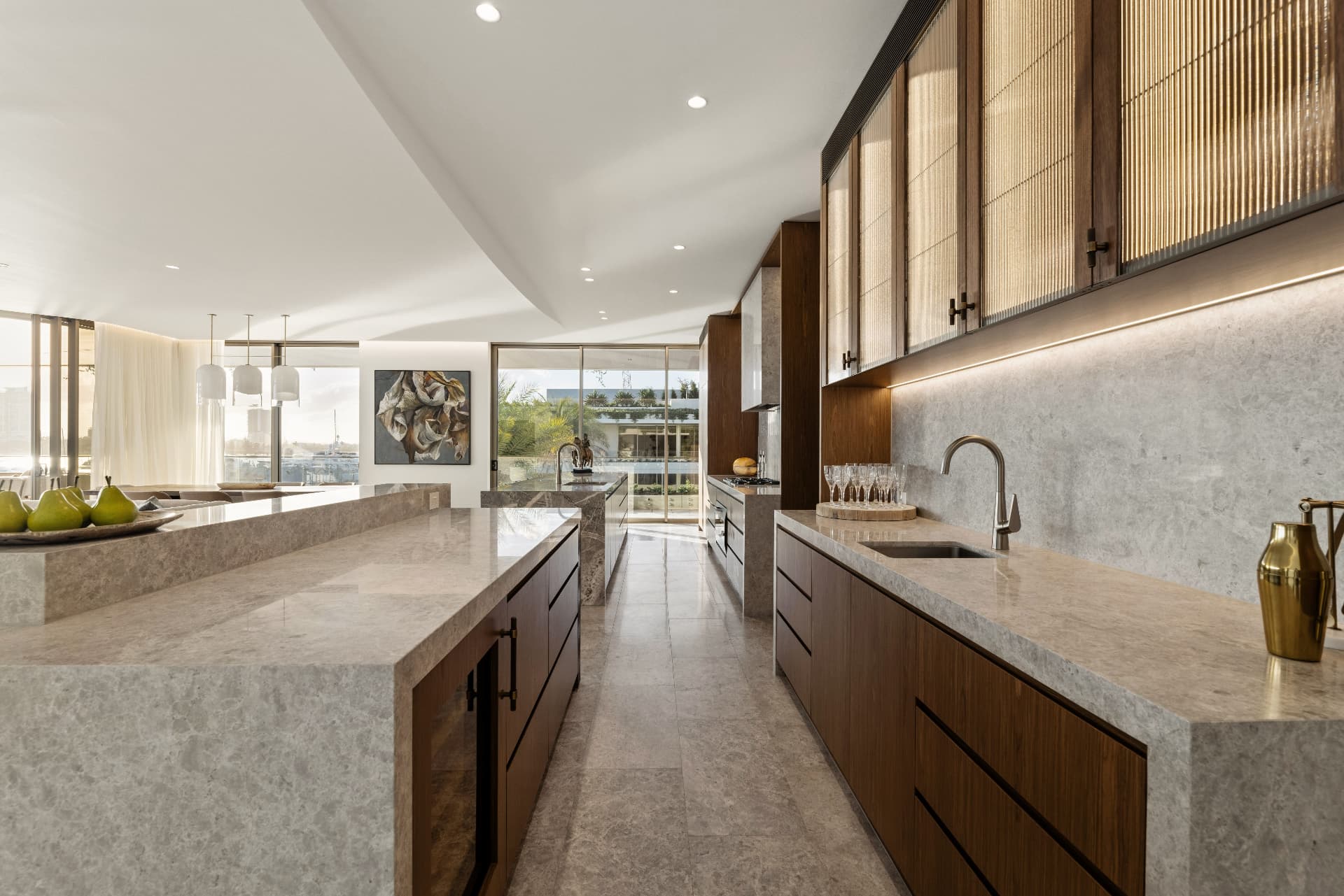 Kitchen & butler's pantry