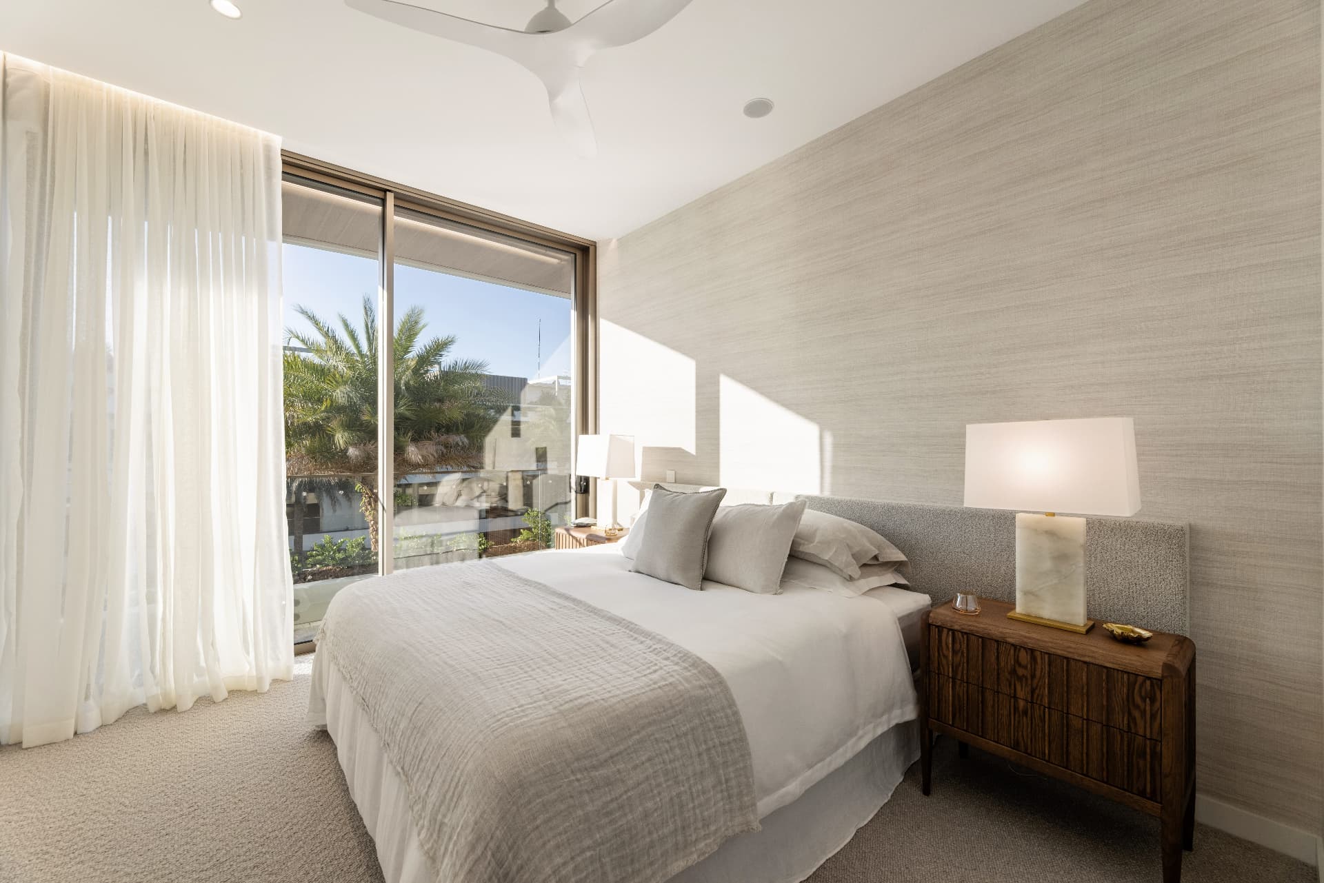 Guest bedroom